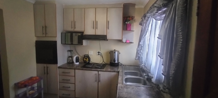 3 Bedroom Property for Sale in Mandela View Free State